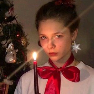 Meet your Posher, Hilly